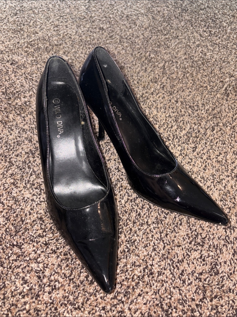 Wild Diva Black Patent Pointed Toe Heels